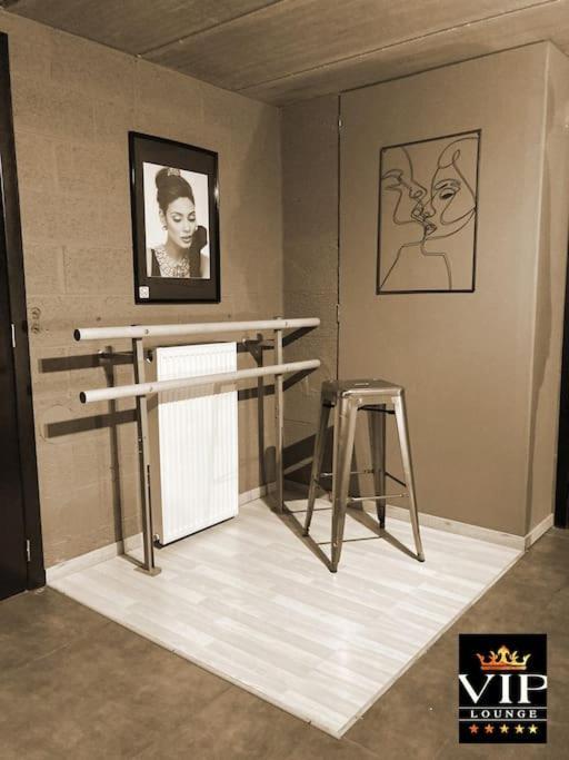 Vip Lounge Appartement Avec Jacuzzi Et Jardin Andenne Exteriör bild