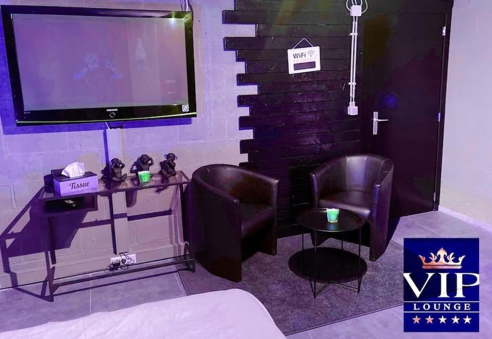 Vip Lounge Appartement Avec Jacuzzi Et Jardin Andenne Exteriör bild