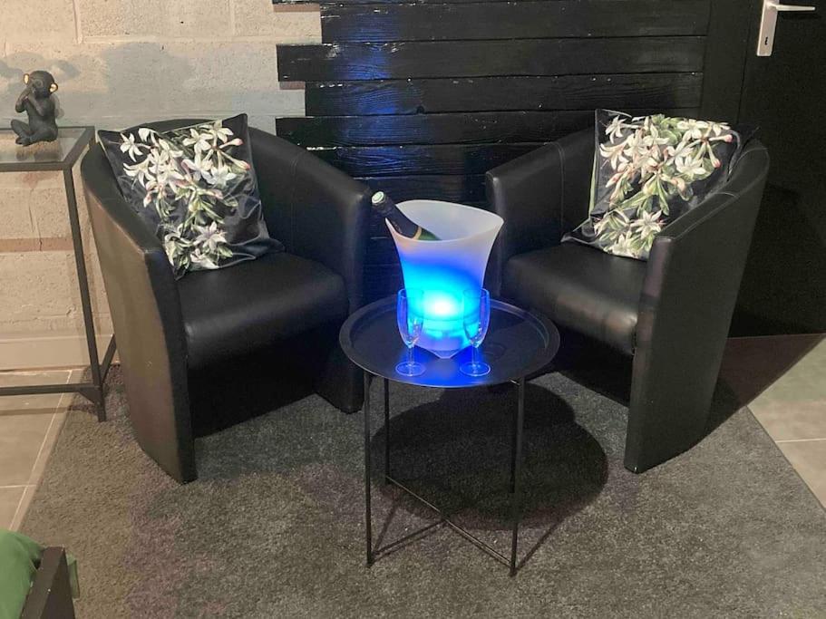 Vip Lounge Appartement Avec Jacuzzi Et Jardin Andenne Exteriör bild